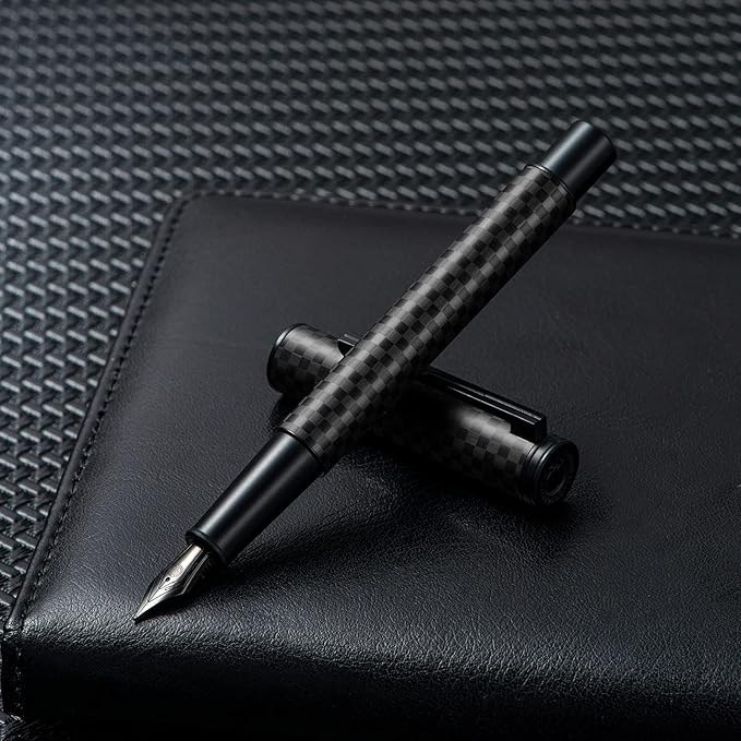 Hongdian Black Forest Carbon Fiber Fountain Pen Medium Nib Modern Design Smooth Writing Pen with Refillable Ink Converter and Metal Pen Case Set